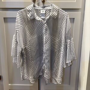 Cabi Parallel Black & White Short Sleeve Button Down Sheer Blouse Medium Modern